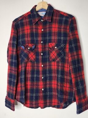 Vintage Wild River Womens Medium Wool Blend Red Blue Plaid Button Shirt